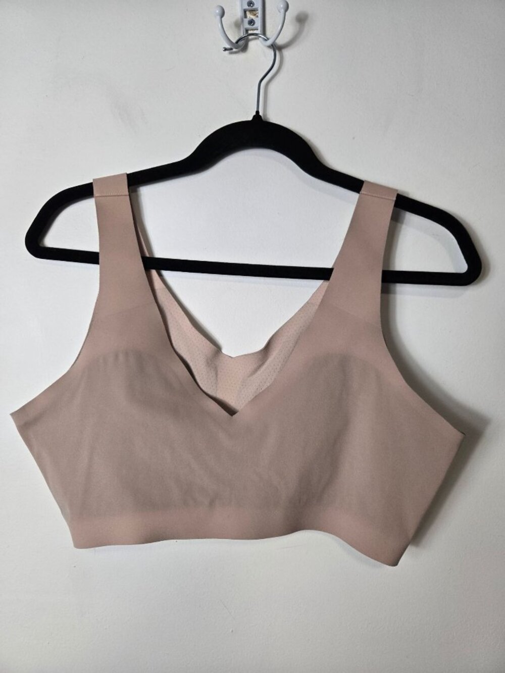 HoneyLove V-Neck Wireless Bra Size 1X Tan Wide Strap Seamless
